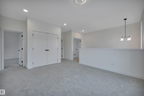 5001 51 Avenue, Calmar, AB - Indoor Photo Showing Other Room