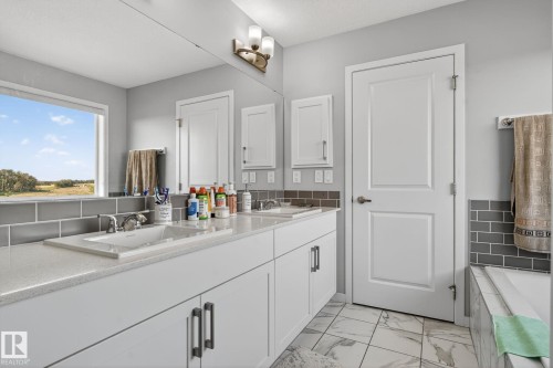 2171 51 Street, Edmonton, AB - Indoor Photo Showing Other Room