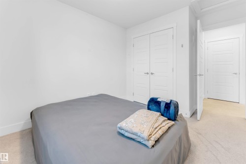 1536 21 Street, Edmonton, AB - Indoor