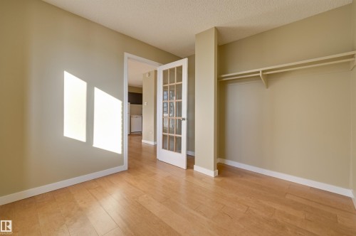 905 10150 117 Street, Edmonton, AB - Indoor Photo Showing Other Room