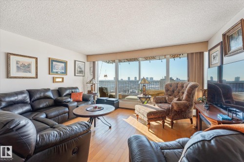1002 9923 103 Street, Edmonton, AB - Indoor Photo Showing Living Room