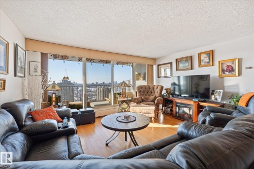1002 9923 103 Street, Edmonton, AB - Indoor Photo Showing Living Room