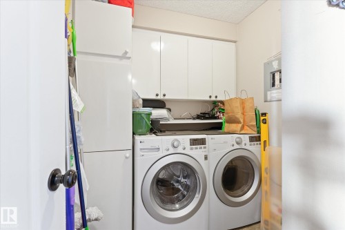 1002 9923 103 Street, Edmonton, AB - Indoor Photo Showing Laundry Room