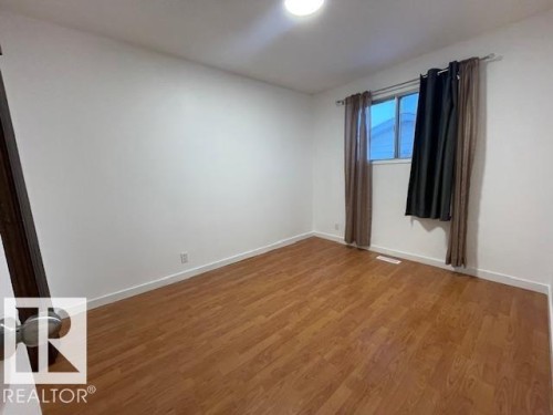13123 31 Street, Edmonton, AB - Indoor Photo Showing Other Room