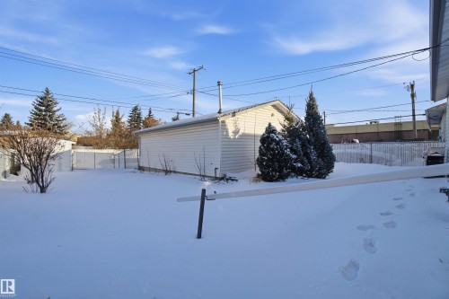 5208 90 Avenue, Edmonton, AB - Outdoor