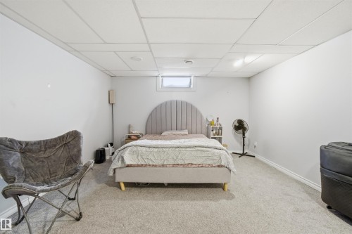 5208 90 Avenue, Edmonton, AB - Indoor Photo Showing Other Room