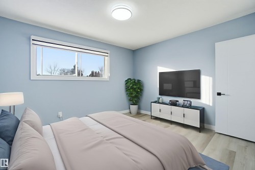 5208 90 Avenue, Edmonton, AB - Indoor Photo Showing Bedroom