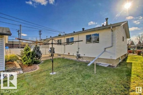 5208 90 Avenue, Edmonton, AB - Outdoor