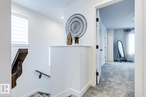 301 Juniper Cove, Leduc, AB - Indoor Photo Showing Other Room