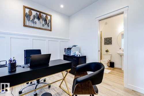 301 Juniper Cove, Leduc, AB - Indoor Photo Showing Office