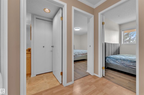 306 18020 95 Avenue, Edmonton, AB - Indoor