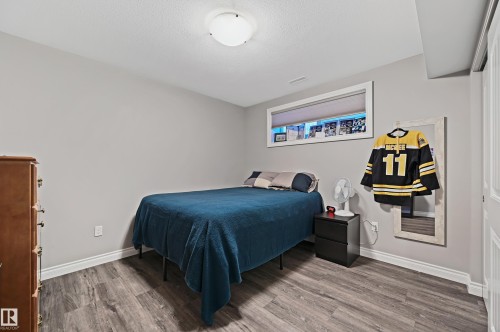 9 Viceroy Crescent, Olds, AB - Indoor Photo Showing Bedroom