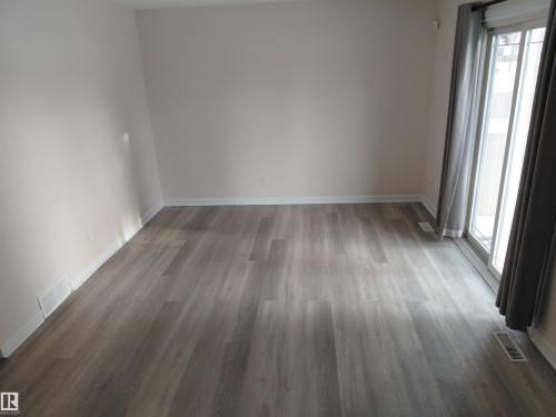 7721 37 Avenue, Edmonton, AB - Indoor Photo Showing Other Room