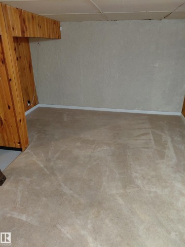 7721 37 Avenue, Edmonton, AB - Indoor