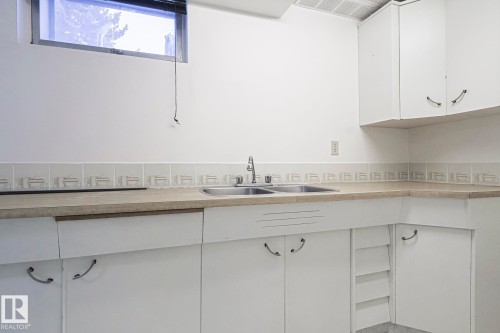 13419 102 Street, Edmonton, AB - Indoor Photo Showing Kitchen With Double Sink