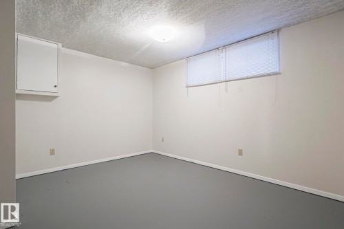 13419 102 Street, Edmonton, AB - Indoor Photo Showing Other Room