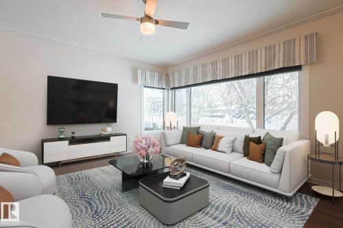 13419 102 Street, Edmonton, AB - Indoor Photo Showing Living Room