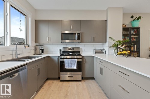 2147 Maple Road, Edmonton, AB - Indoor Photo Showing Kitchen With Double Sink