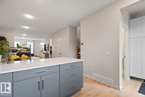 2147 Maple Road, Edmonton, AB - Indoor Photo Showing Other Room