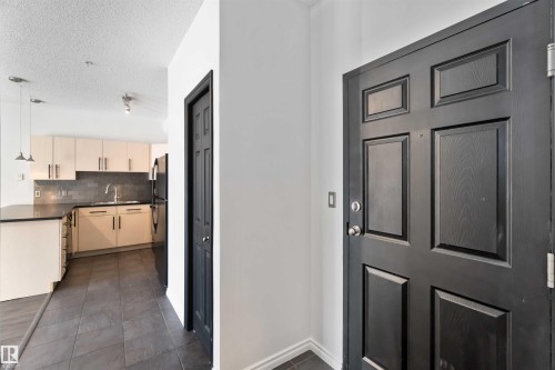 509 10235 112 Street, Edmonton, AB - Indoor Photo Showing Kitchen With Double Sink