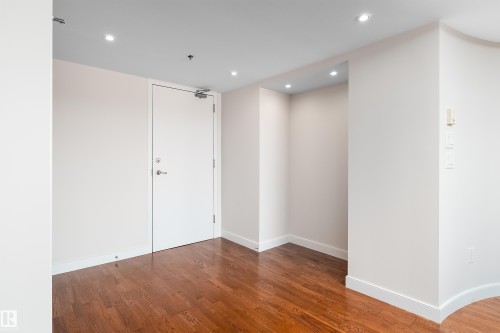 1402 10731 Saskatchewan Drive, Edmonton, AB - Indoor Photo Showing Other Room