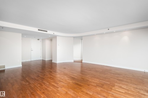 1402 10731 Saskatchewan Drive, Edmonton, AB - Indoor Photo Showing Other Room