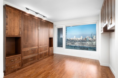 1402 10731 Saskatchewan Drive, Edmonton, AB - Indoor Photo Showing Other Room