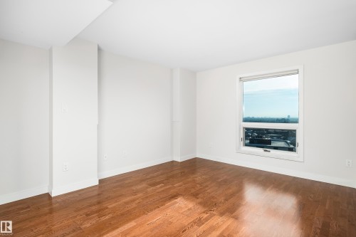 1402 10731 Saskatchewan Drive, Edmonton, AB - Indoor Photo Showing Other Room