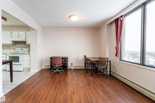 702 8340 Jasper Avenue, Edmonton, AB - Indoor