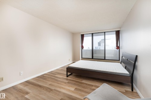 702 8340 Jasper Avenue, Edmonton, AB - Indoor Photo Showing Other Room