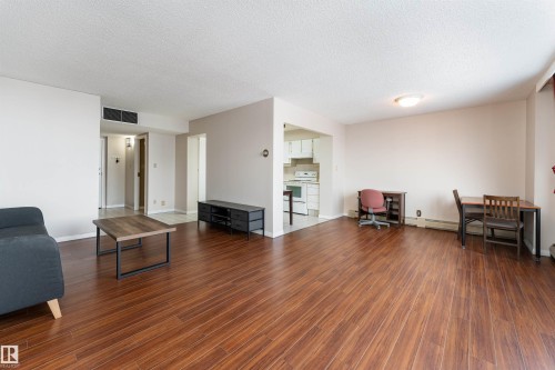 702 8340 Jasper Avenue, Edmonton, AB - Indoor Photo Showing Living Room