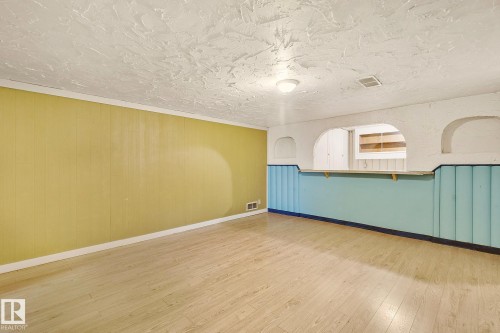 13915 102 Avenue, Edmonton, AB - Indoor Photo Showing Other Room