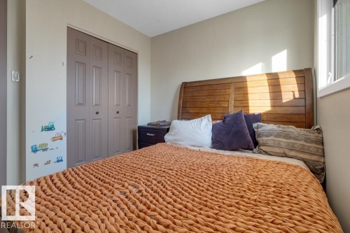 5004 144 Street, Edmonton, AB - Indoor Photo Showing Bedroom