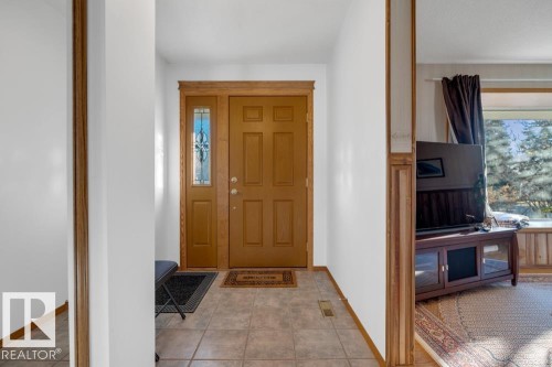 5004 144 Street, Edmonton, AB - Indoor Photo Showing Other Room