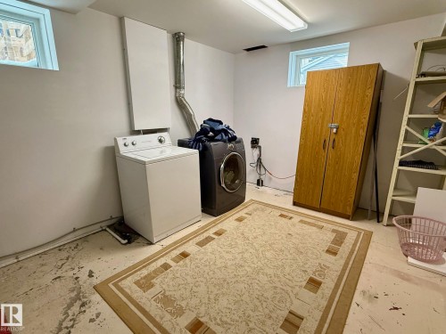 12903 119A Avenue, Edmonton, AB - Indoor Photo Showing Laundry Room