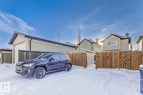 2326 29A Avenue, Edmonton, AB - Outdoor