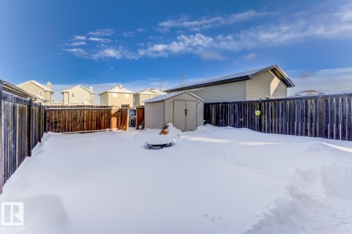 2326 29A Avenue, Edmonton, AB - Outdoor