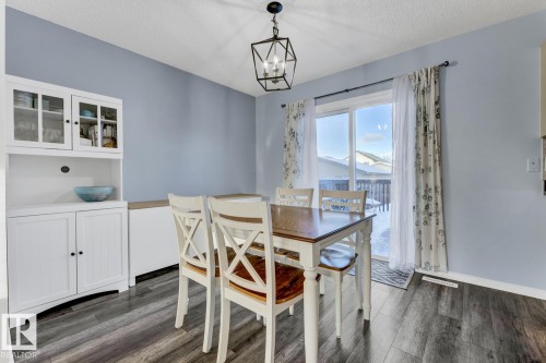2326 29A Avenue, Edmonton, AB - Indoor Photo Showing Dining Room