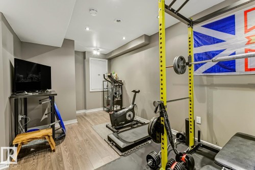 2326 29A Avenue, Edmonton, AB - Indoor Photo Showing Gym Room