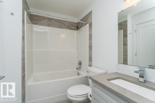 306 1316 Windermere Way, Edmonton, AB - Indoor Photo Showing Bathroom