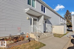 48 AMBERLY Court  Edmonton, AB T5A 2H9