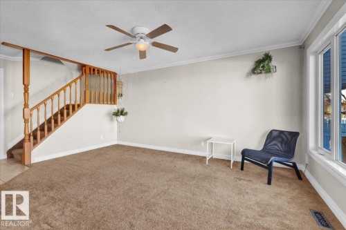 48 Amberly Court, Edmonton, AB - Indoor Photo Showing Other Room