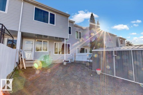 48 Amberly Court, Edmonton, AB - Outdoor