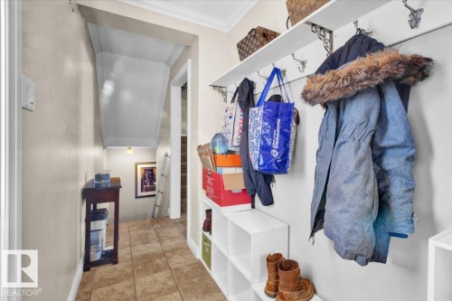 48 Amberly Court, Edmonton, AB - Indoor With Storage