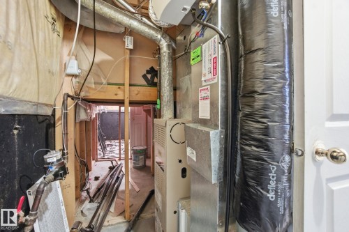 3014 31 Avenue, Edmonton, AB - Indoor Photo Showing Basement
