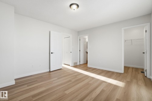 3014 31 Avenue, Edmonton, AB - Indoor Photo Showing Other Room