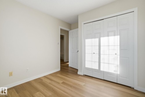 3014 31 Avenue, Edmonton, AB - Indoor Photo Showing Other Room