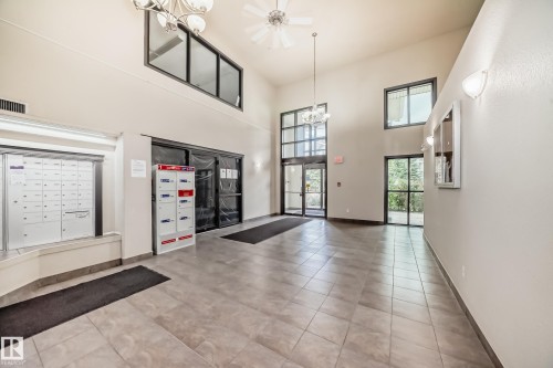 1309 7339 South Terwillegar Dr, Edmonton, AB - Indoor Photo Showing Other Room