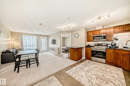 1309 7339 South Terwillegar Dr, Edmonton, AB - Indoor Photo Showing Kitchen With Stainless Steel Kitchen