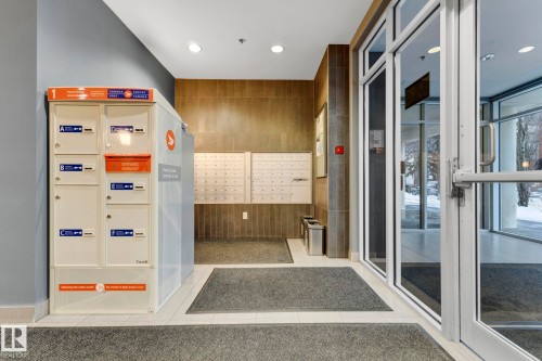 901 10055 118 Street, Edmonton, AB - Indoor Photo Showing Other Room